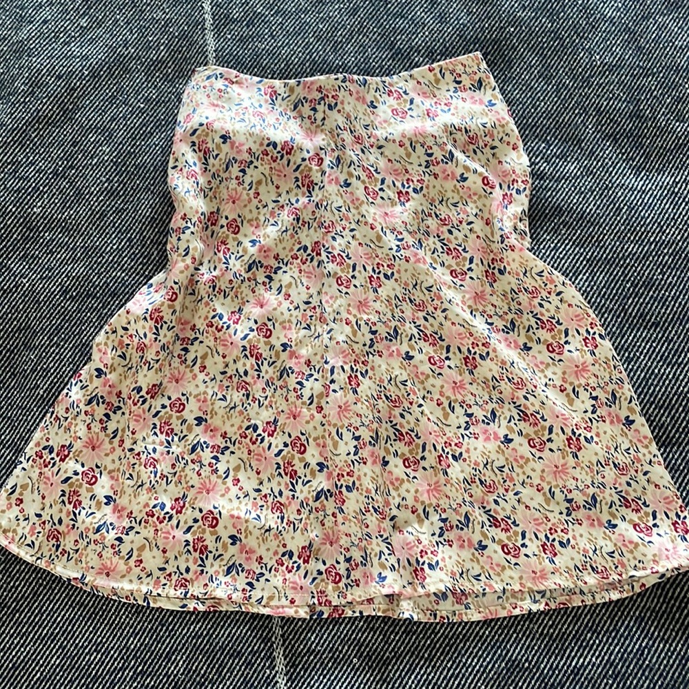 Midi skirt boutique